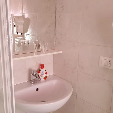 Guest house Ca Moderna/moderno 3*