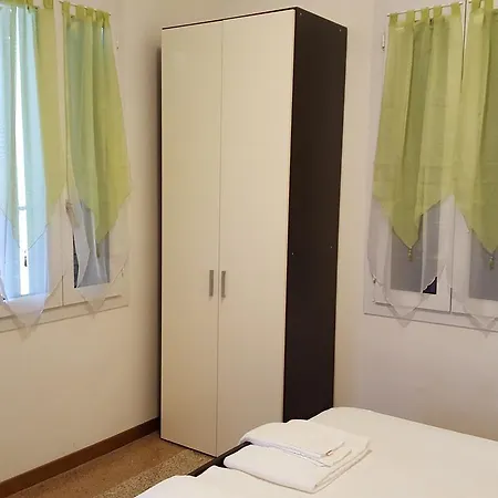 Ca Moderna/moderno Guest house 3*
